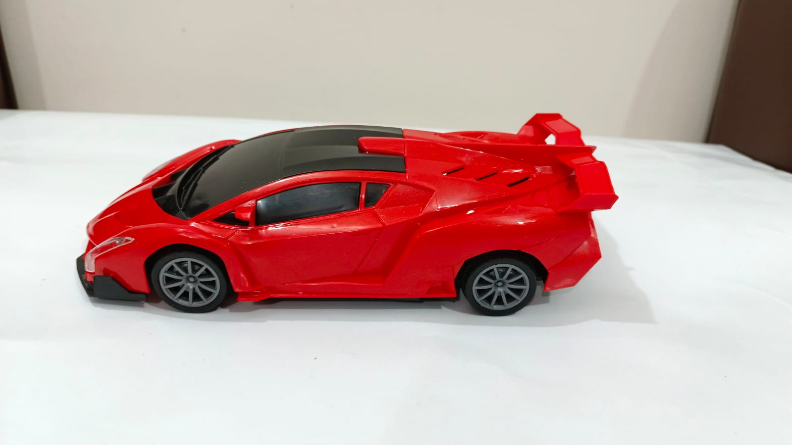 Racing Car SM7 Champion : Red Car Toy